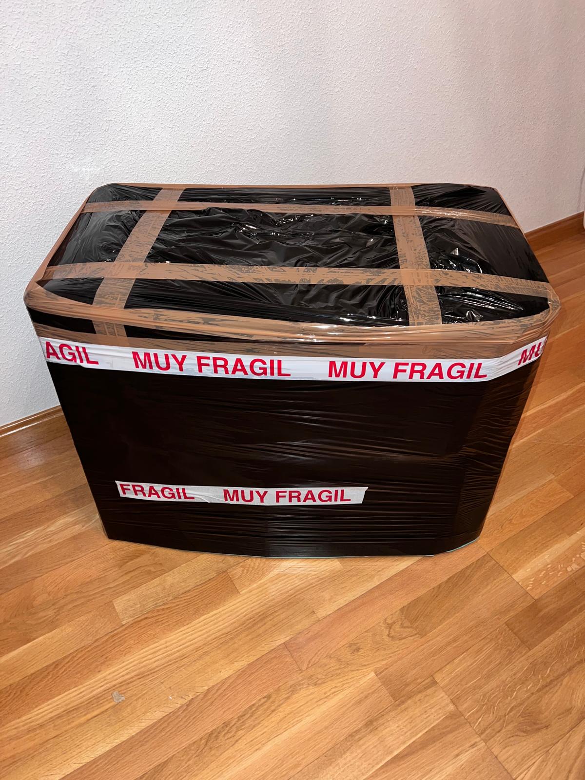 Muebles embalados listos para mudanza